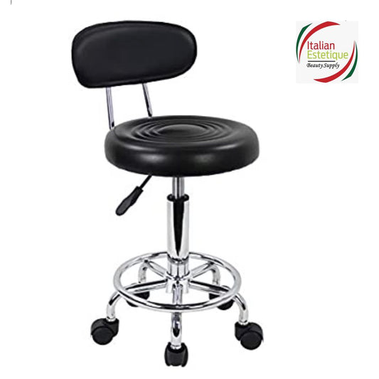Black chair with circular lines on the seat